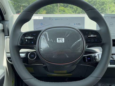Used 2023 Hyundai Ioniq 5 SEL AWD/4WD image 15