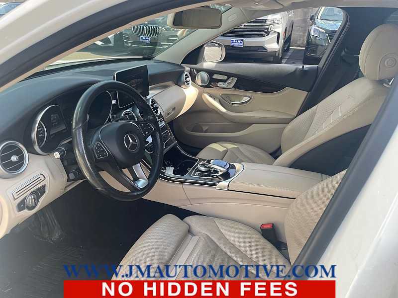 Used 2015 Mercedes-Benz C 300 4MATIC Sedan image 2