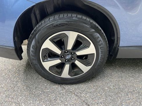 Used 2017 Subaru Forester 2.5i w/ Alloy Wheel Package AWD/4WD image 24