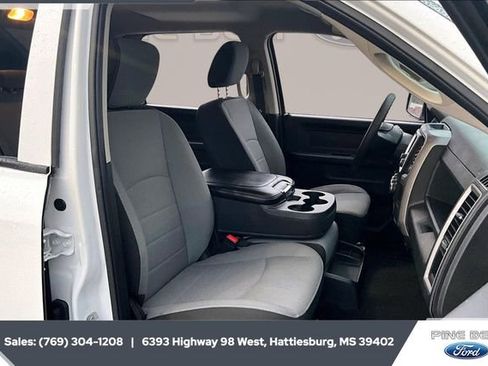 Used 2023 RAM 1500 Tradesman w/ Tradesman SXT Package image 6