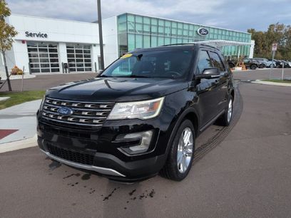 Used 2017 Ford Explorer XLT w/ Equipment Group 202A