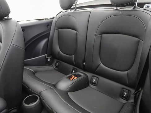 Used 2024 MINI Cooper Convertible image 20