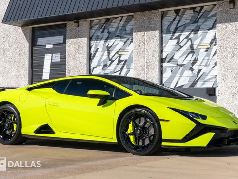 Used 2023 Lamborghini Huracan Tecnica image 22