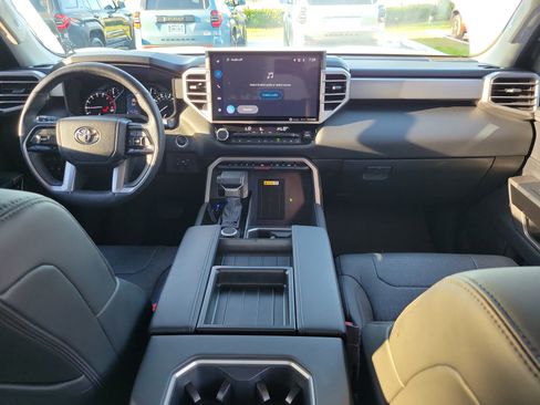 Used 2023 Toyota Tundra Limited AWD/4WD image 16