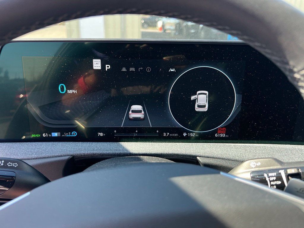 Used 2024 Kia EV6 Wind RWD image 19