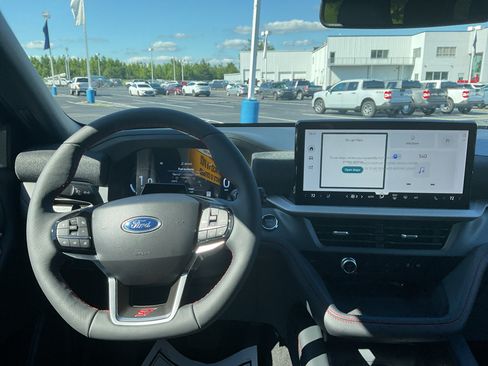 New 2026 Ford Explorer ST w/ Sun And Sound Package AWD/4WD image 43