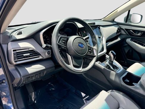 Used 2022 Subaru Outback Limited AWD/4WD image 9