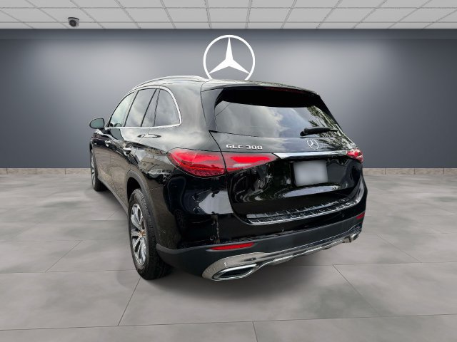 Certified 2023 Mercedes-Benz GLC 300 4MATIC image 4