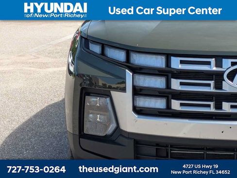 Used 2025 Hyundai Santa Cruz SEL FWD image 9