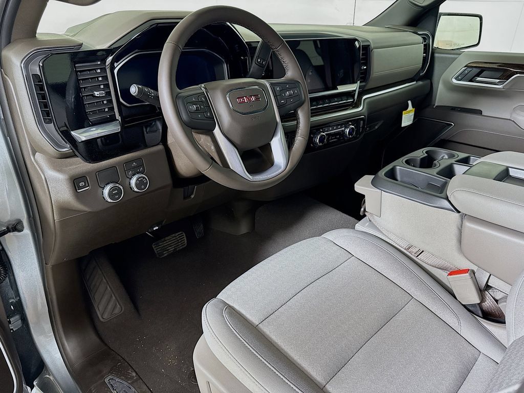 New 2026 GMC Sierra 1500 SLE w/ Preferred Package RWD image 5