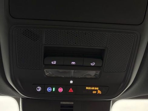 New 2026 Buick Enclave Preferred w/ Power Package AWD/4WD image 35