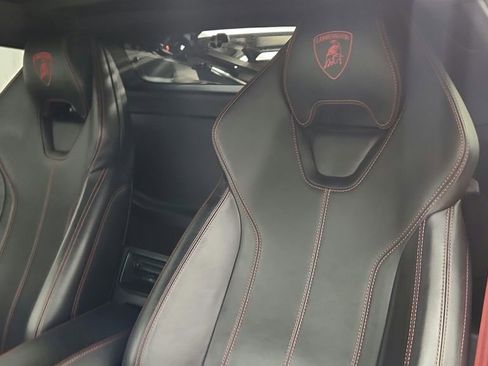 Used 2017 Lamborghini Huracan LP 580-2 RWD image 31