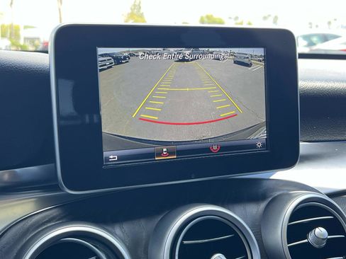 Used 2016 Mercedes-Benz GLC 300 image 13