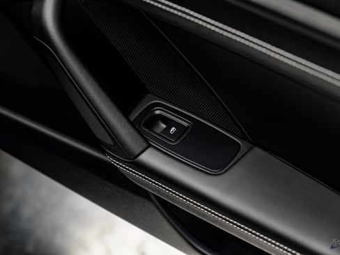 Used 2022 Porsche 911 GT3 image 87