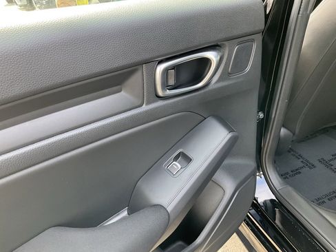 Used 2026 Honda Civic Sport image 32