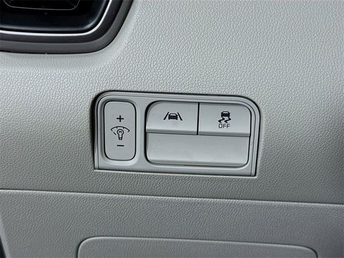 Used 2022 Kia Sorento S w/ Panoramic Sunroof Package image 21