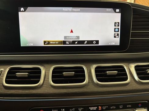 Used 2020 Mercedes-Benz GLE 350 4MATIC image 19