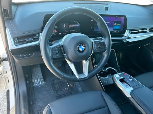 Used 2023 BMW X1 xDrive28i w/ Convenience Package image 9