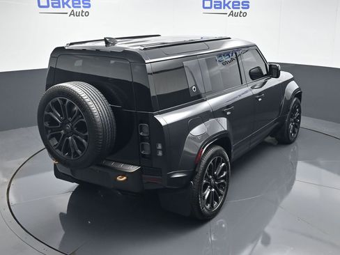Used 2025 Land Rover Defender 110 AWD/4WD image 53