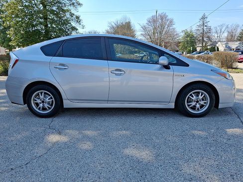 Used 2011 Toyota Prius Three image 7