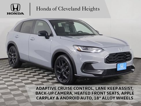 Used 2024 Honda HR-V Sport image 1