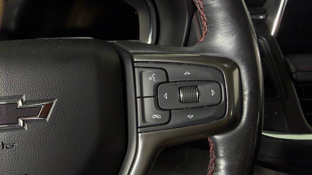 Used 2022 Chevrolet Tahoe RST w/ Luxury Package AWD/4WD image 21