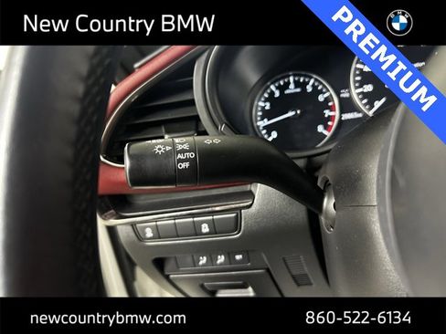 Used 2021 MAZDA MAZDA3 s image 20