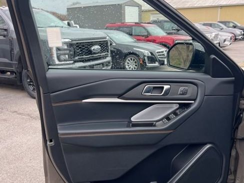 Used 2026 Ford Explorer Tremor AWD/4WD image 25
