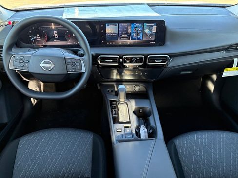 New 2026 Nissan Sentra SV image 9