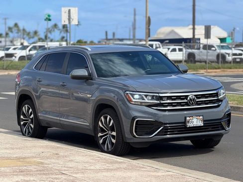 Used 2021 Volkswagen Atlas Cross Sport SEL R-Line AWD/4WD image 6