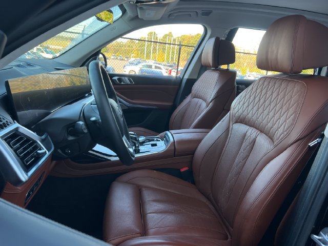 Used 2024 BMW ALPINA XB7 AWD/4WD image 15