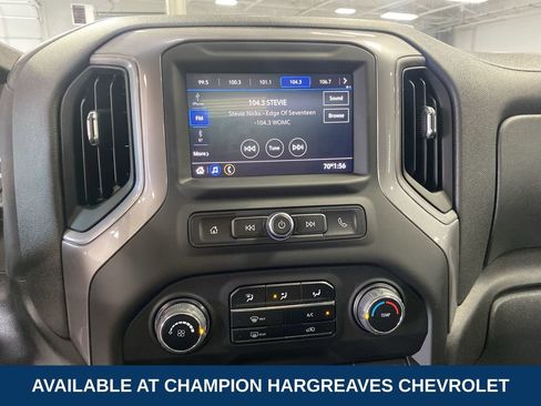 Used 2022 Chevrolet Silverado 1500 W/T w/ WT Value Package AWD/4WD image 17