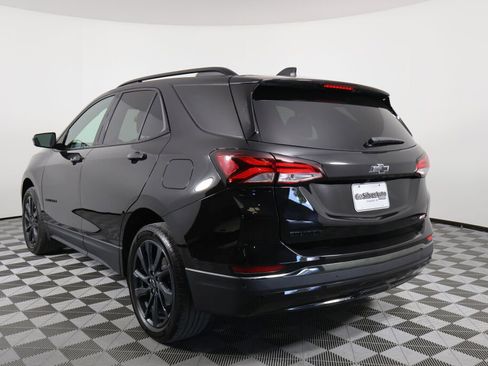 Used 2022 Chevrolet Equinox RS w/ LPO, Floor Liner Package image 3