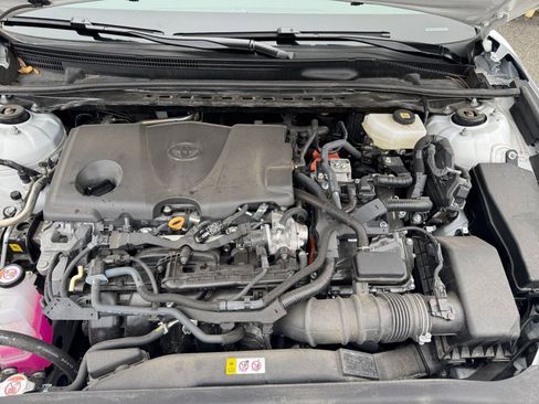 Used 2025 Toyota Camry LE FWD image 20