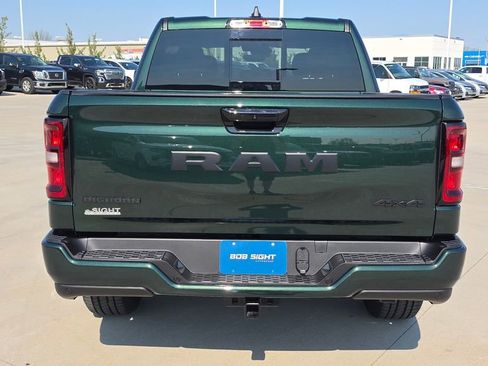 New 2026 RAM 1500 4x4 Crew Cab image 4