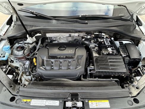 Used 2022 Volkswagen Tiguan SE image 13