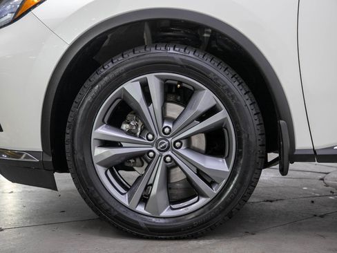 Used 2024 Nissan Murano Platinum AWD/4WD image 30