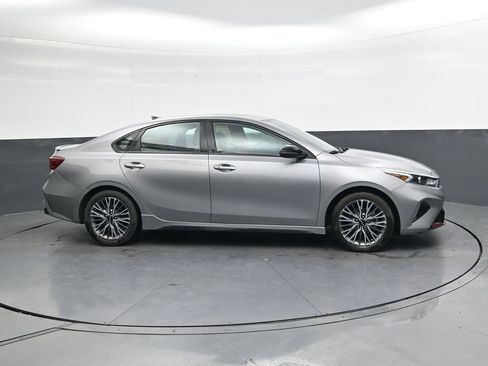 Used 2023 Kia Forte GT-Line w/ GT-Line Premium Package image 3