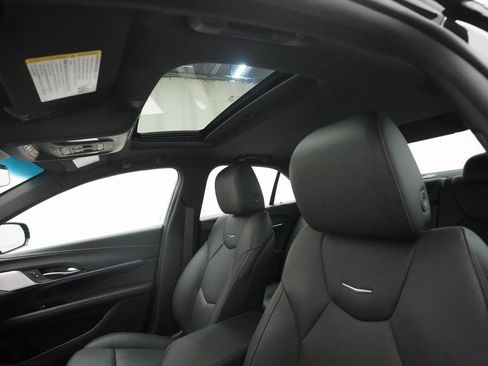 Used 2023 Cadillac CT4 Premium Luxury image 31