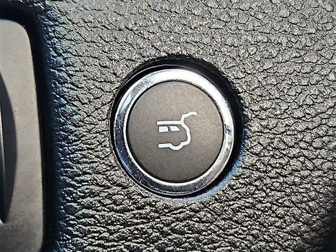 Used 2022 Jeep Cherokee Latitude Lux image 23