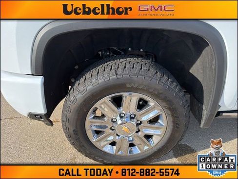 Used 2026 Chevrolet Silverado 2500 High Country w/ High Country Premium Package AWD/4WD image 10