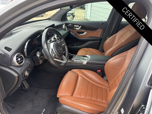 Used 2022 Mercedes-Benz GLC 300 4MATIC Coupe image 9