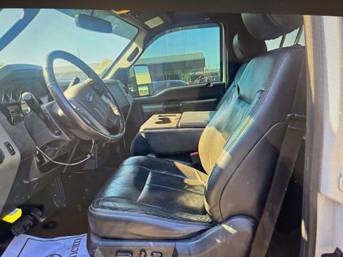 Used 2012 Ford F250 Lariat w/ Lariat Ultimate Pkg AWD/4WD image 8