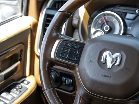 Used 2022 RAM 3500 Limited AWD/4WD image 24