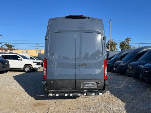 Used 2021 Ford Transit 250 148 High Roof Extended w/ Parcel Delivery Package RWD image 10