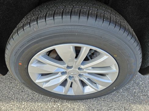 New 2026 Mitsubishi Outlander ES image 11