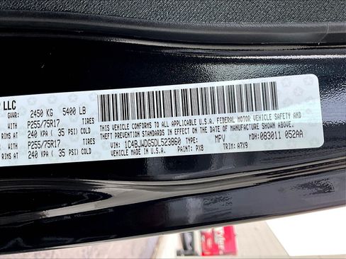 Used 2013 Jeep Wrangler Unlimited Sport AWD/4WD image 19