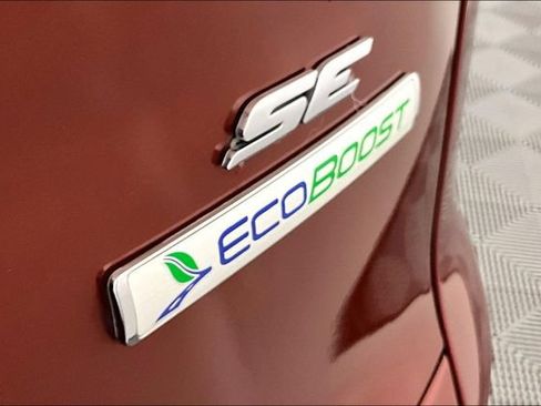 Used 2014 Ford Escape SE w/ Equipment Group 201A FWD image 14