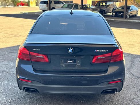 Used 2018 BMW M550i xDrive image 3