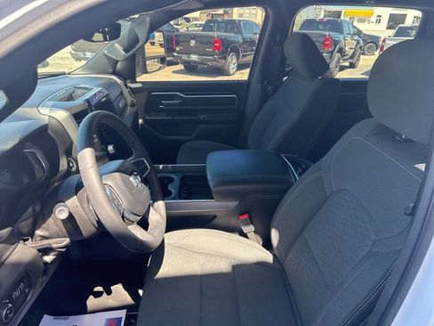 Used 2025 RAM 1500 Big Horn AWD/4WD image 18